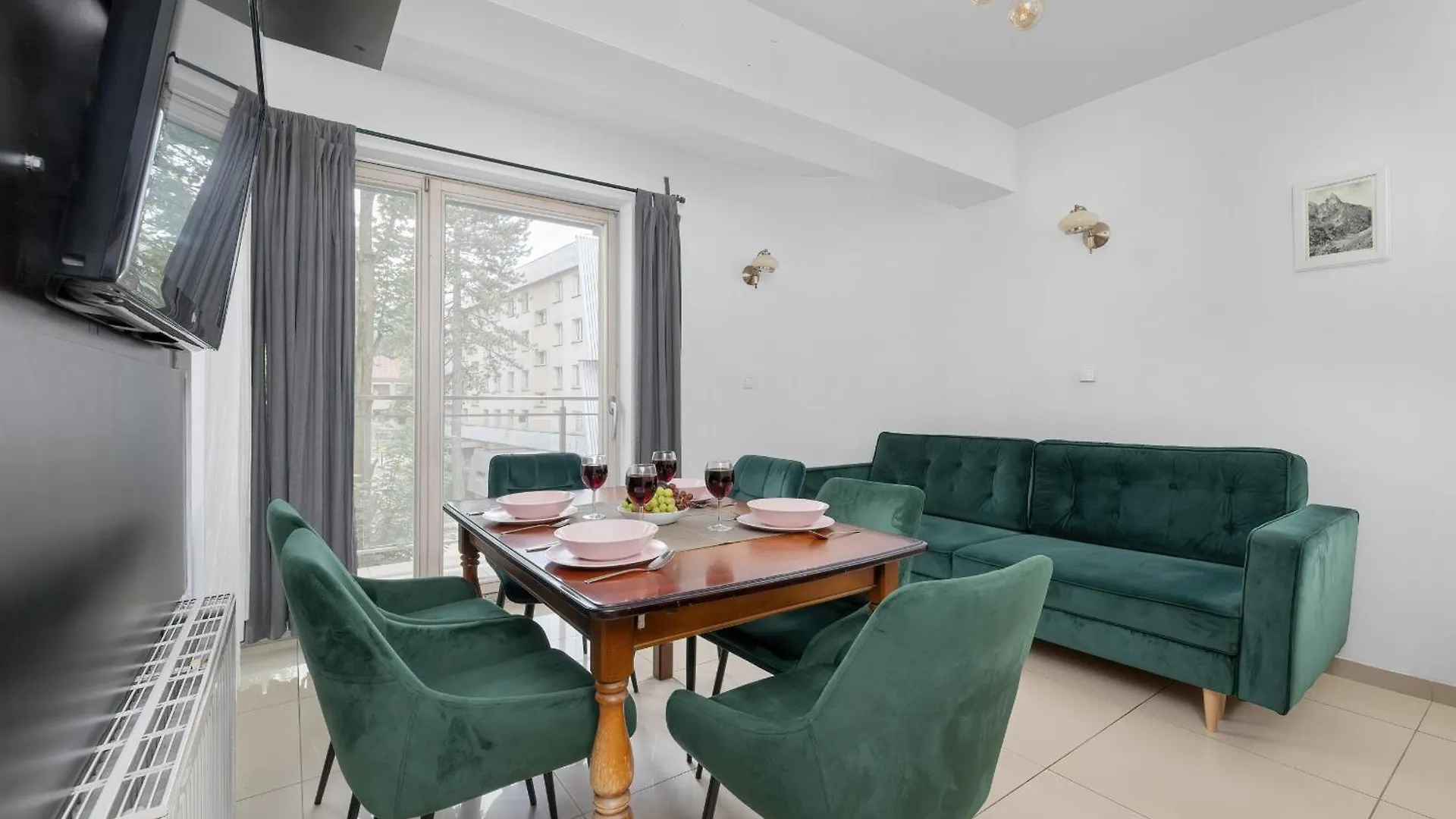Przestronne Apartamenty W Zakopanem Z Trzema Sypialniami I Parkingiem By Noclegi Renters